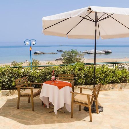 Kaya Sea Apts - Stegna Beach 아크앤젤로스 외부 사진